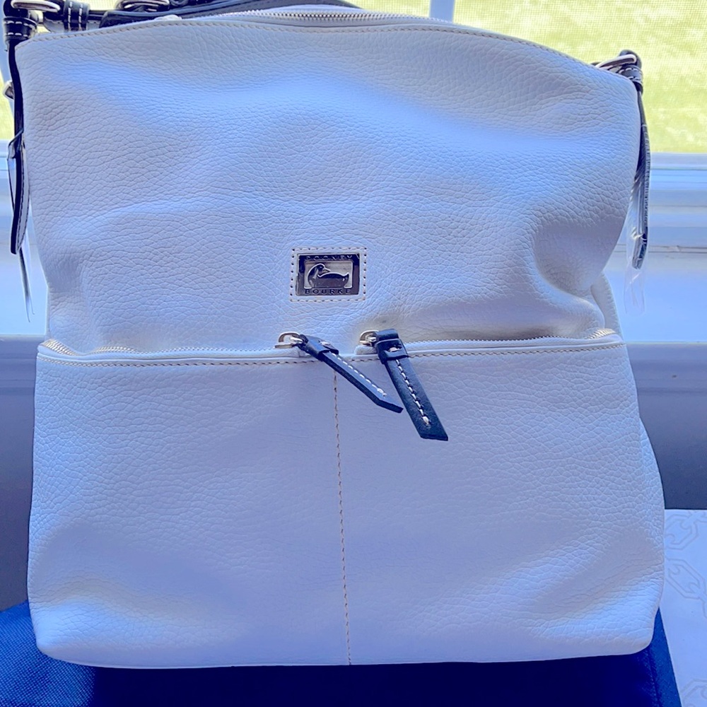 Brand new Dooney and Bourke purse